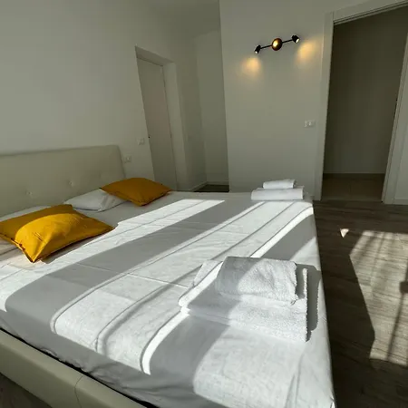 Lägenhet Feel - Casa Bergamo